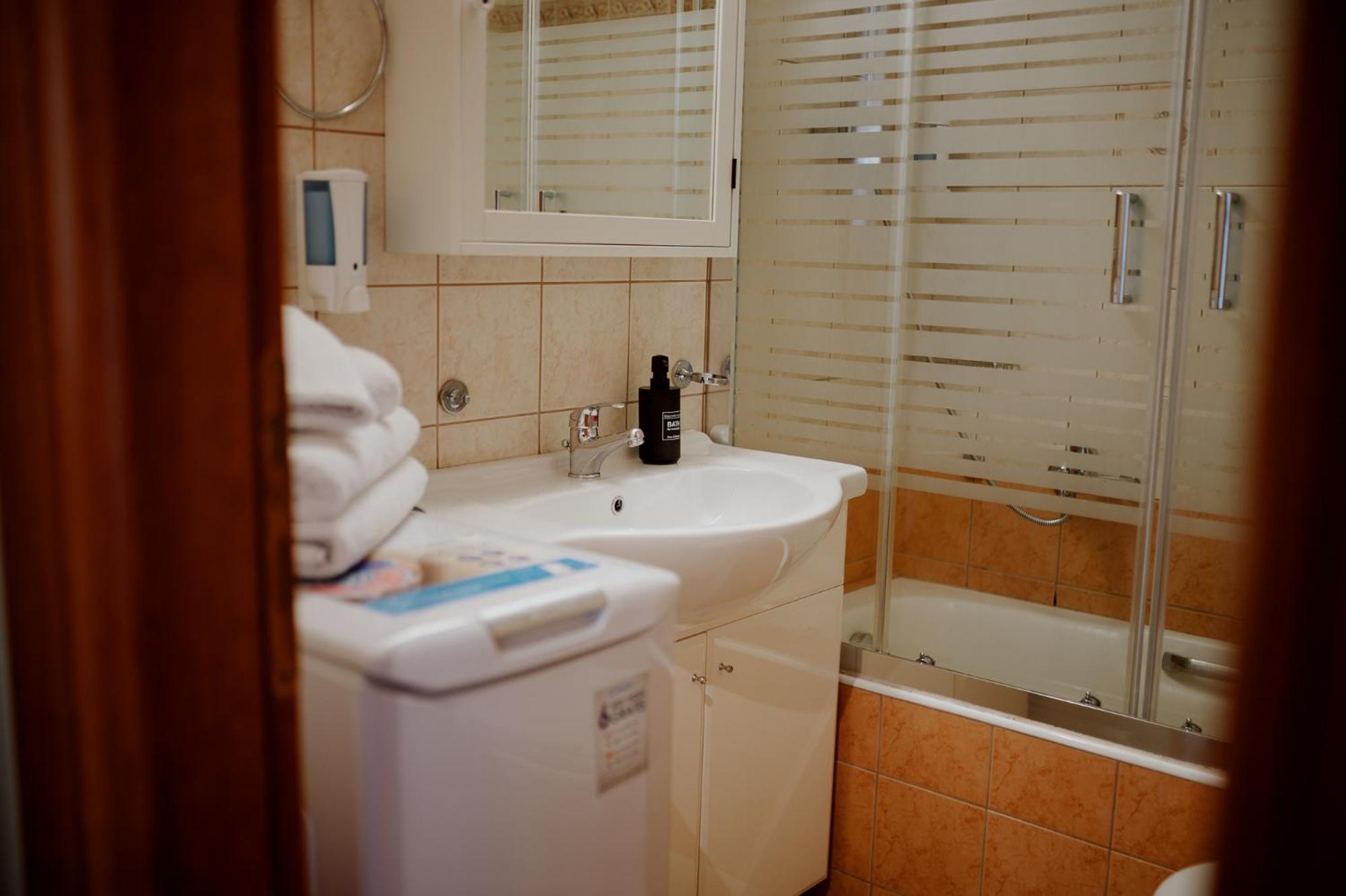 Cozy & Relaxing Apartments-Agia Paraskevi Athènes Extérieur photo